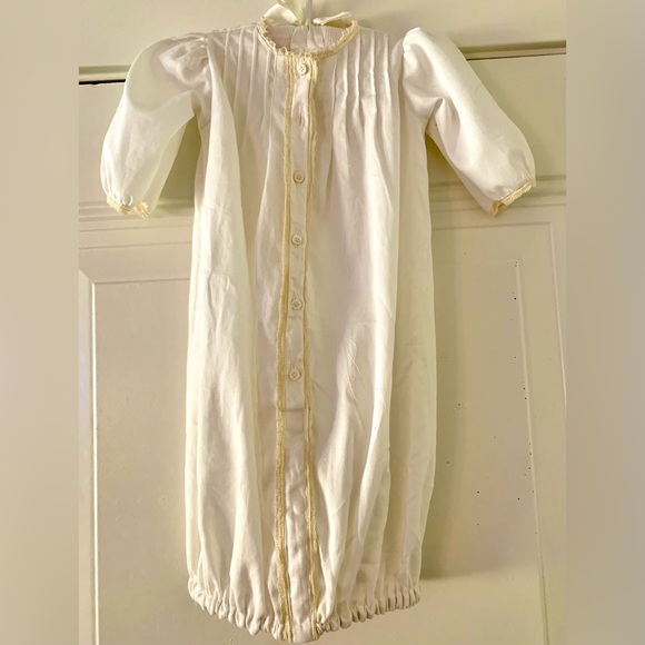 Brand New Handmade Luxe Swiss Organic Cotton Pique Baby Daygown 0-3 M